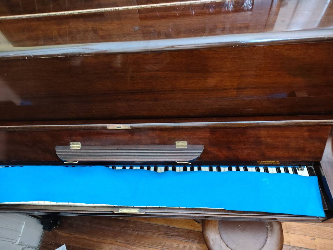 Piano Welmar, otra vista