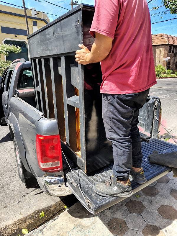 Piano protegido durante un traslado